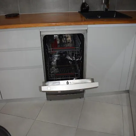 La Palmera - 2 Bedroom - Playa Roca Sea Front Access - Pool View - Free Ac - Wifi