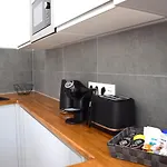La Palmera - 2 Bedroom - Playa Roca Sea Front Access - Pool View - Free Ac - Wifi Apartamento Costa Teguise