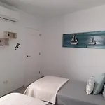 Apartament La Palmera - 2 Bedroom - Playa Roca Sea Front Access - Pool View - Free Ac - Wifi