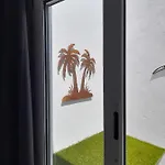 La Palmera - 2 Bedroom - Playa Roca Sea Front Access - Pool View - Free Ac - Wifi *