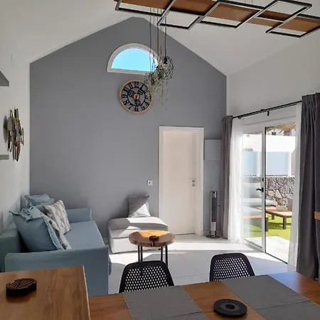 公寓 La Palmera - 2 Bedroom - Playa Roca Sea Front Access - Pool View - Free Ac - Wifi *
