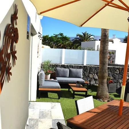 La Palmera - 2 Bedroom - Playa Roca Sea Front Access - Pool View - Free Ac - Wifi *