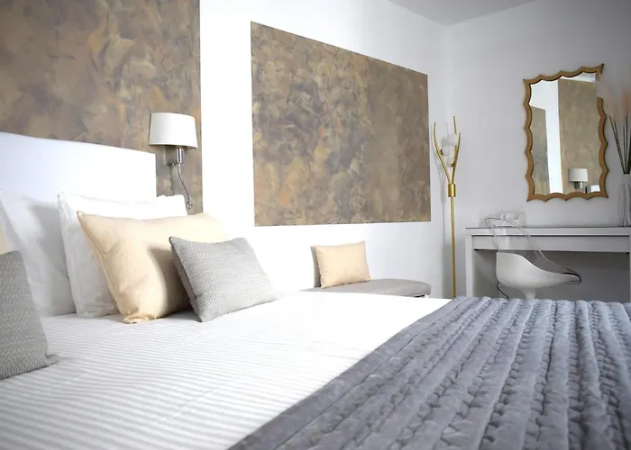 La Palmera: Beachfront With Pool View * Costa Teguise