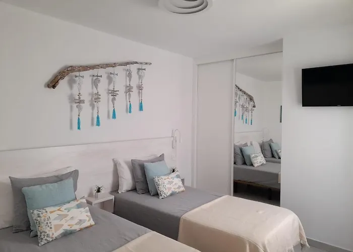 La Palmera: Beachfront With Pool View * Costa Teguise