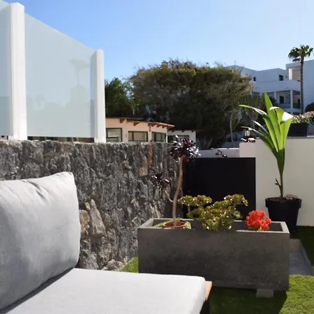 Apartamento La Palmera - 2 Bedroom - Playa Roca Sea Front Access - Pool View - Free Ac - Wifi Costa Teguise